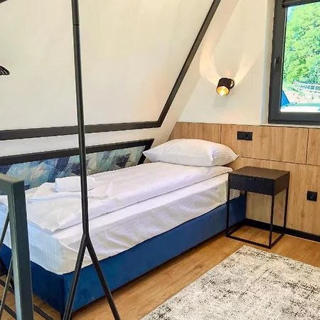 Mangata Holiday home Pale