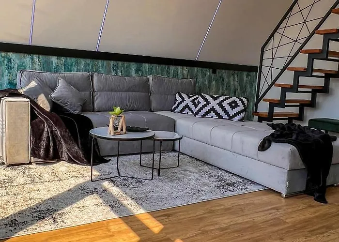 Mangata Holiday home Pale