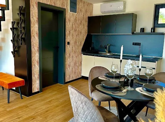 Holiday home Mangata Pale